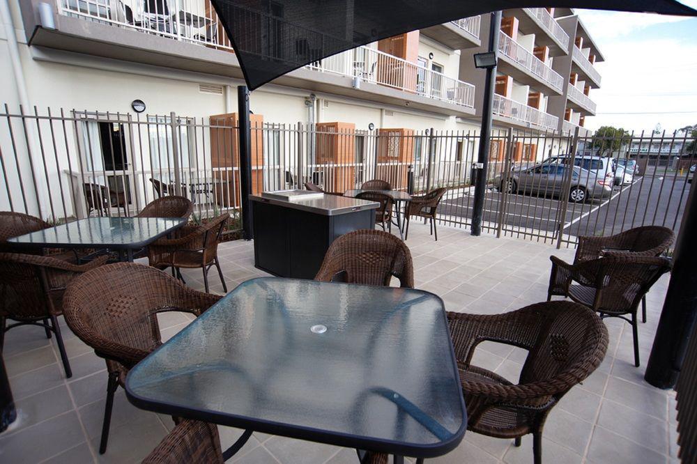Quest Mildura Aparthotel Exterior photo