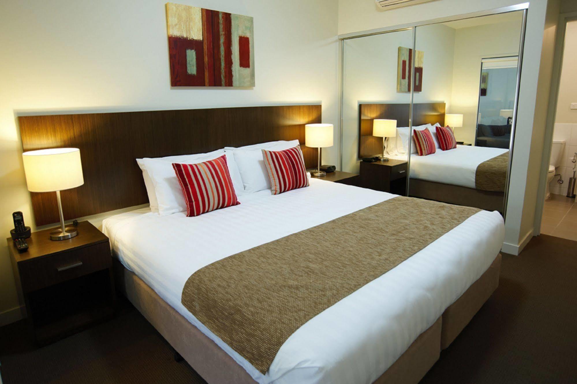 Quest Mildura Aparthotel Exterior photo
